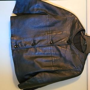 Leather short jacket